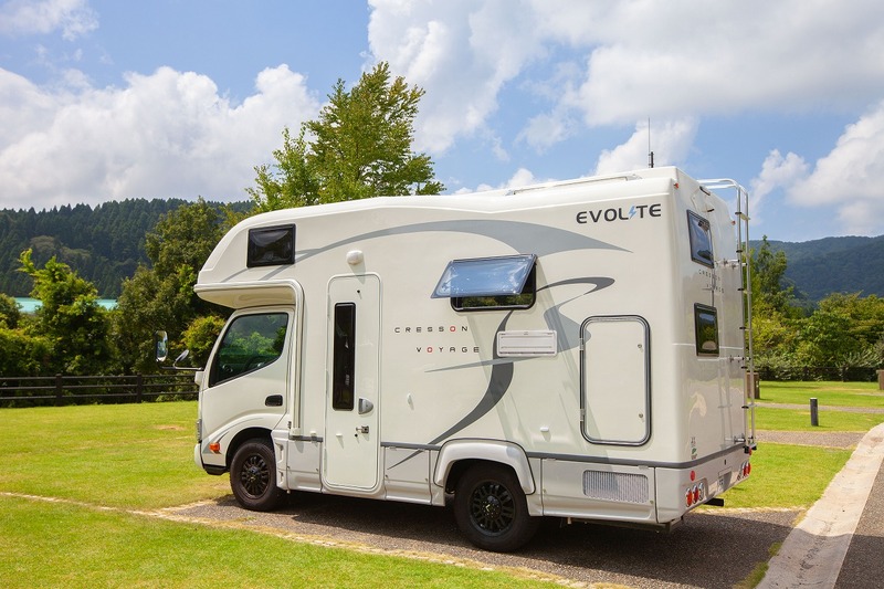 広いラウンジのような車内で移動中も楽しい！